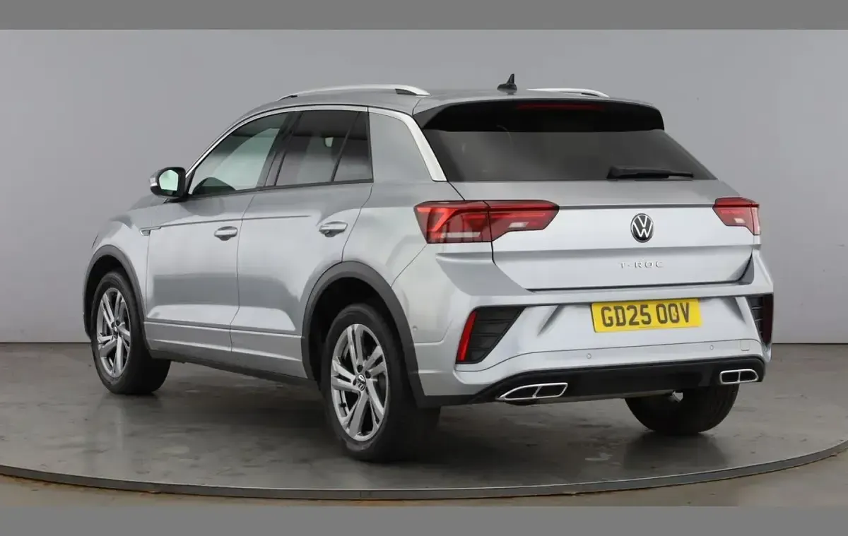Usado VW T-Roc R-line 150 HP (110 kW) 2025 Prateado SUV