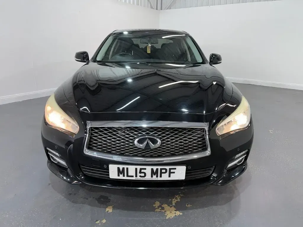Used Infiniti Q50 Premium 170 HP (125 kW) 2015 Black Sedan
