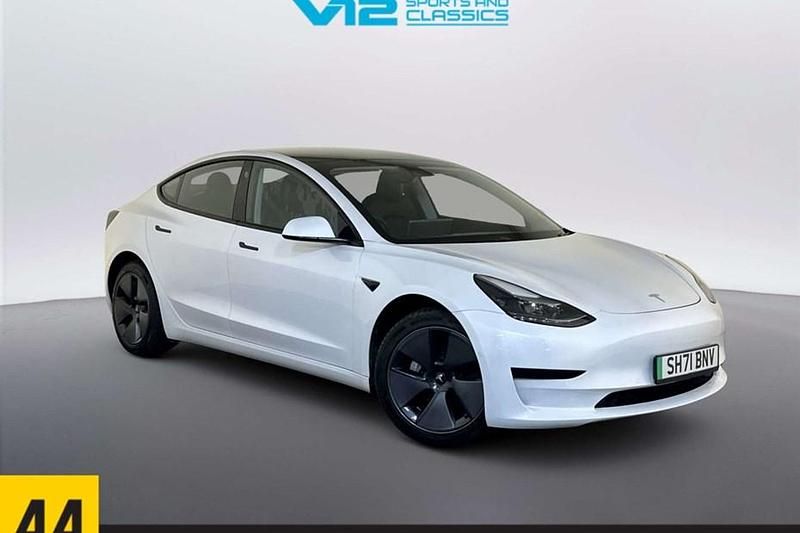 Used Tesla Model 3 Standard Range Plus 366 kW (498 HP) 2021 Sedan