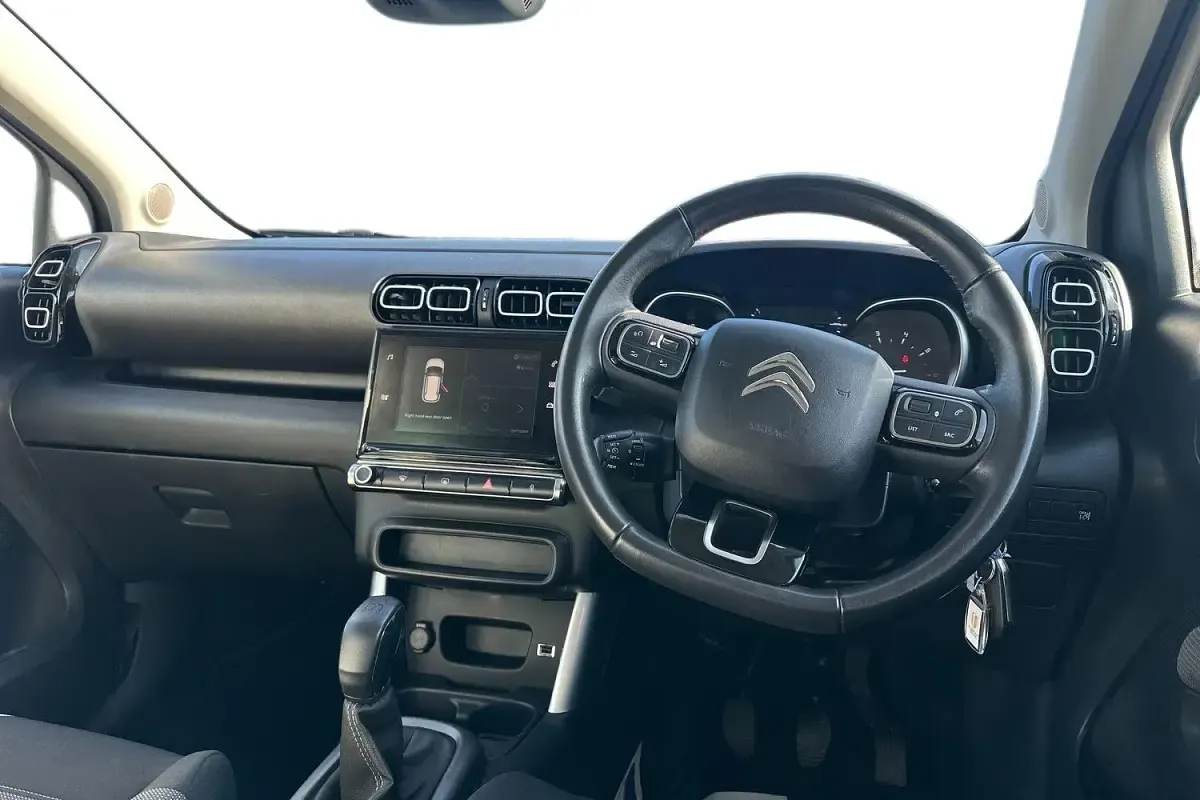 Used Citroën C3 Aircross Feel 82 HP (60 kW) 2018 Blue SUV