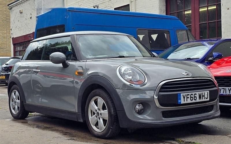 Used 2016 Mini ONE Hatch Hatchback | £6,975 (Fair price) - Image 1/3