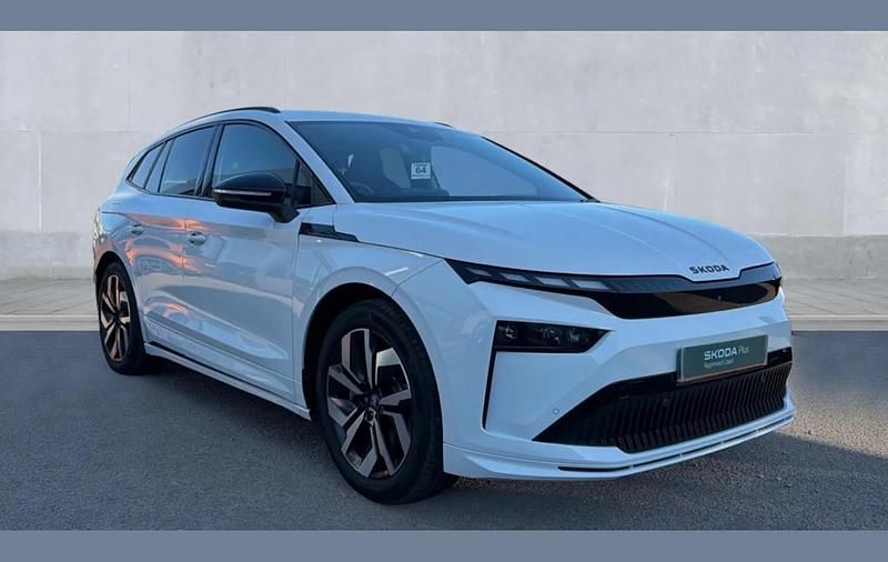 Used Skoda Enyaq iV SportLine 210 kW (286 HP) 2025 Moon white SUV