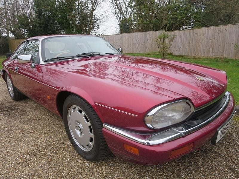Used Jaguar XJS 1995 Red Sedan