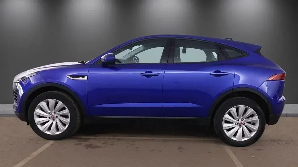 Used Jaguar E-Pace SE 150 HP (110 kW) 2020 Blue SUV