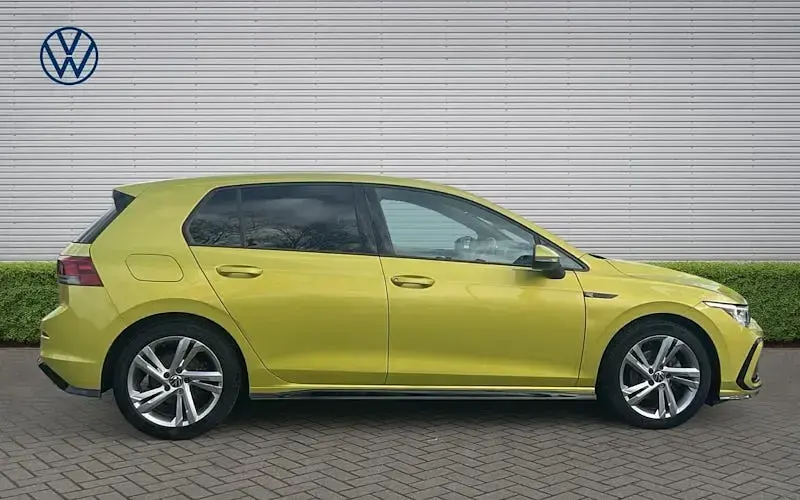 Used VW Golf VIII R-line 150 HP (110 kW) 2023 Hatchback