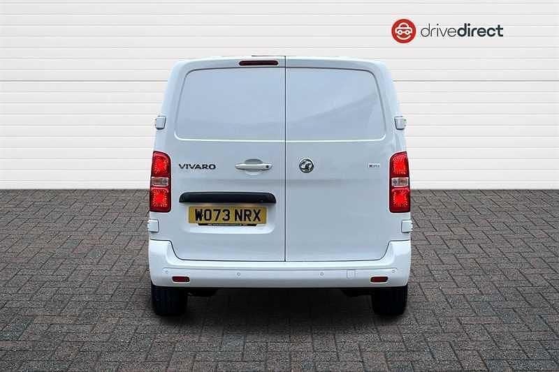 Used Vauxhall Vivaro S 120 HP (88 kW) 2024 White MPV
