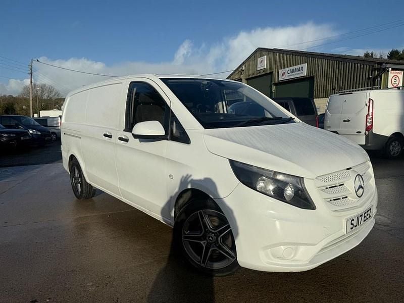 White Used 2017 Mercedes Vito Van | £8,445 (Fair price) - Image 1/4