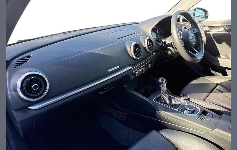 Used Audi A3 Sport 147 HP (108 kW) 2019 White Sedan