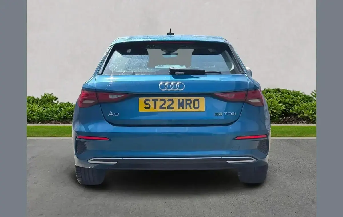 Used Audi A3 Sport 147 HP (108 kW) 2022 Blue Sedan