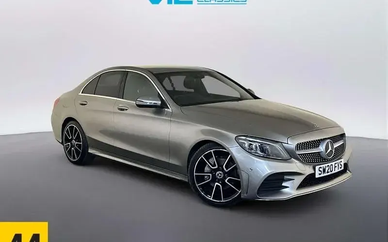 Używany Mercedes C220 AMG Line Premium 194 KM (142 kW) 2019 Sedan/Limuzyna