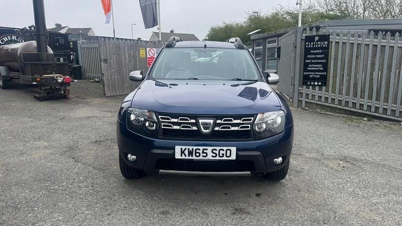 Used Dacia Duster Lauréate 110 HP (80 kW) 2015 Blue SUV