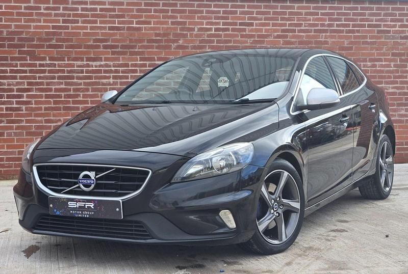 Used Volvo V40 R-Design 2016 Black Hatchback