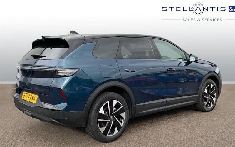 Used Vauxhall Grandland X GSe 136 HP (100 kW) 2024 Blue SUV