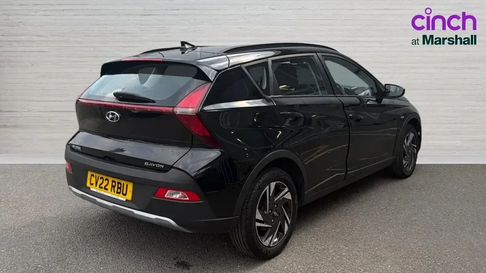 Usado Hyundai Bayon SE 100 HP (73 kW) 2022 Preto SUV