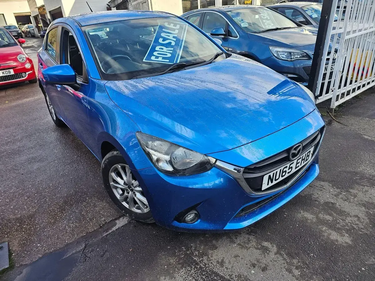 Used Mazda 2 2015 Blue Hatchback