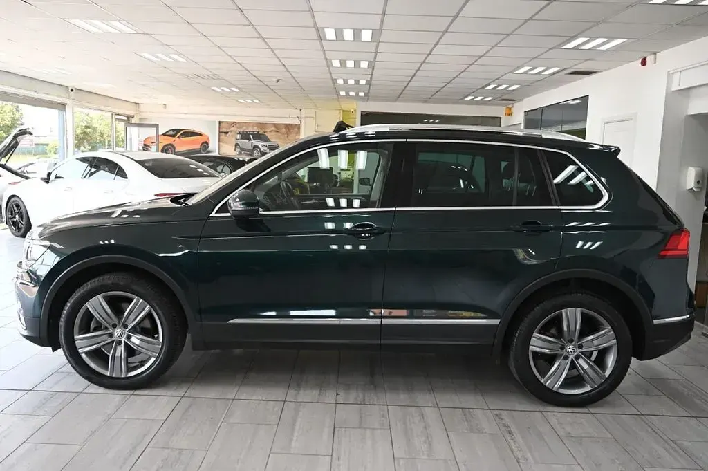 Used VW Tiguan SEL 180 HP (132 kW) 2016 Green SUV