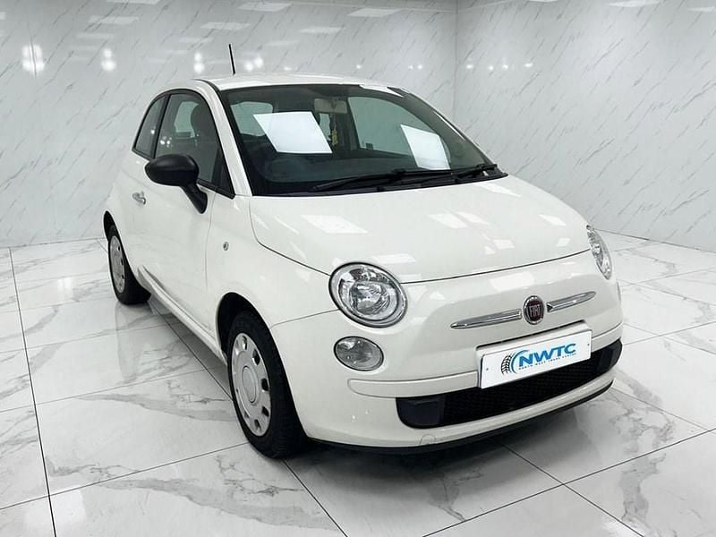 Used Fiat 500 Pop 69 HP (50 kW) 2015 White Hatchback