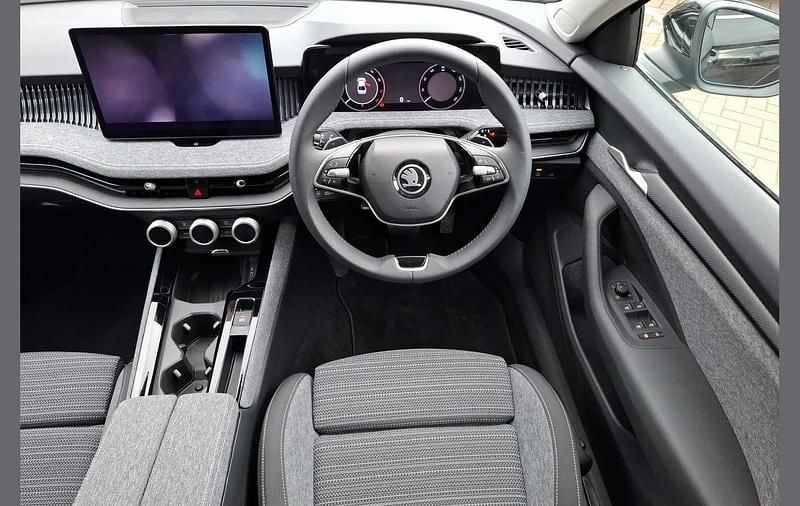 Used Skoda Superb SE Technology 150 HP (110 kW) 2024 Black Hatchback