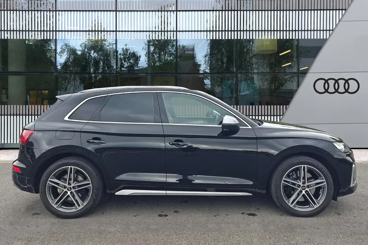 Used Audi SQ5 Comfort 341 HP (250 kW) 2022 Black SUV