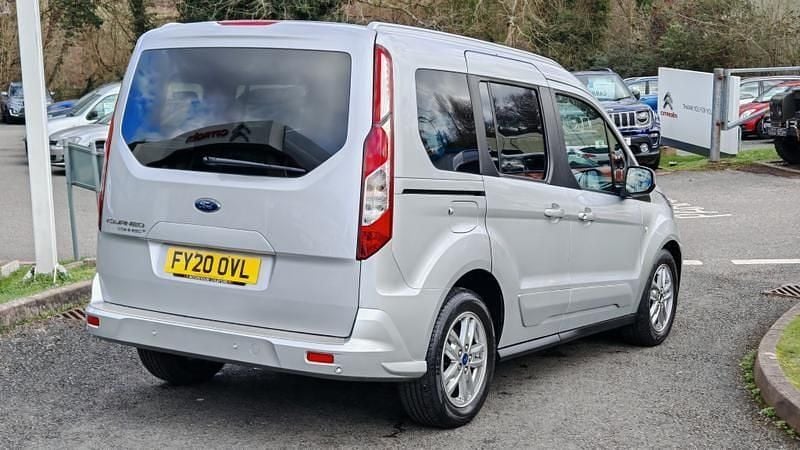 Used Ford Tourneo Connect Titanium 120 HP (88 kW) 2020 Silver MPV