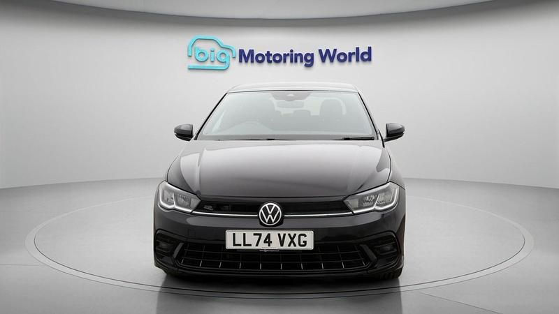 Used VW Polo R-line 95 HP (69 kW) 2025 Black Hatchback