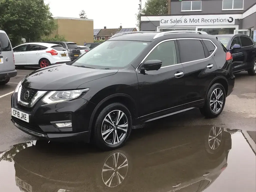 Used Nissan X-Trail N-Connecta 130 HP (95 kW) 2018 Black SUV