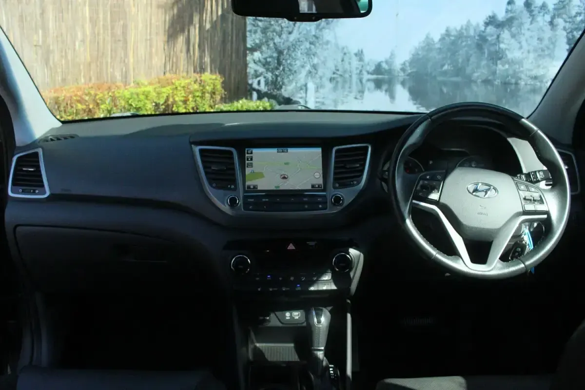Used Hyundai Tucson Edition 132 HP (97 kW) 2017 Grey SUV