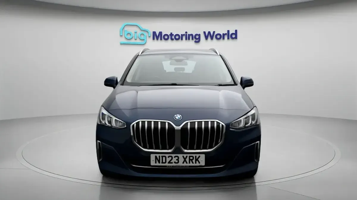 Used BMW 225 Luxury Line 2023 Blue Hatchback