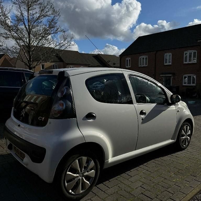 Used Citroën C1 VTR Sport 2012 White Hatchback