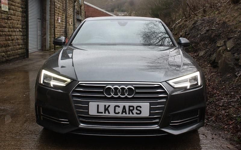 Used Audi A4 S-Line 218 HP (160 kW) 2017 Sedan