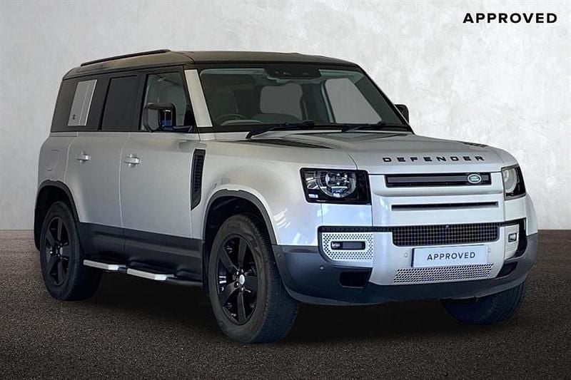 Used Land Rover Defender First Edition 240 HP (176 kW) 2020 Indus silver SUV
