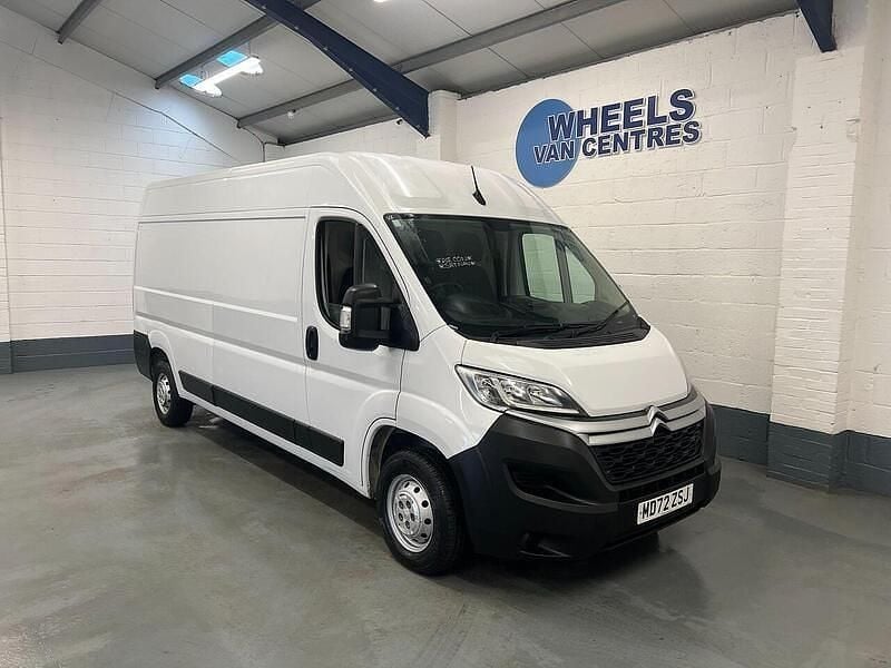 Used Citroën Relay 140 HP (102 kW) 2022 White Van