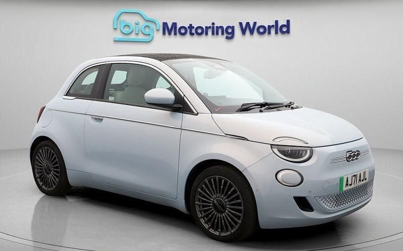 Used 2022 Fiat 500e La Prima Cabriolet | £14,800 (Fair price) - Image 1/4
