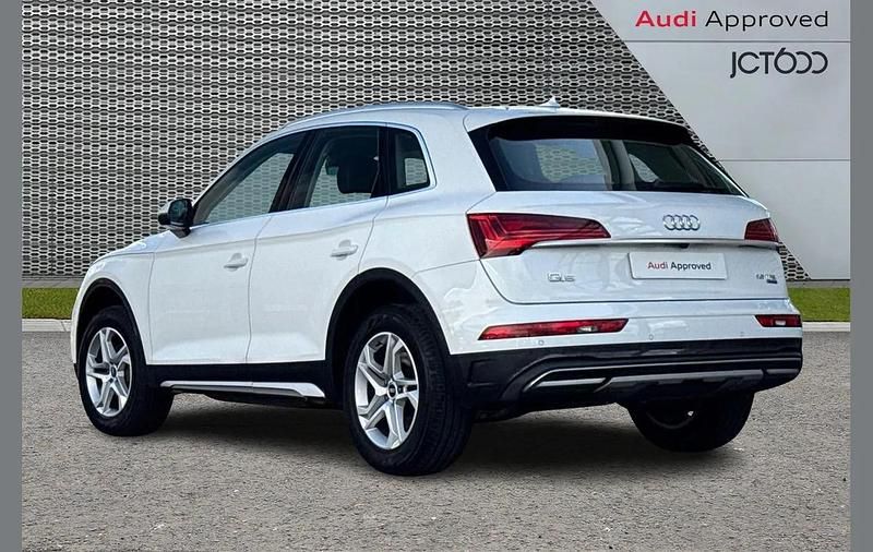 Used Audi Q5 Sport 261 HP (191 kW) 2022 White SUV