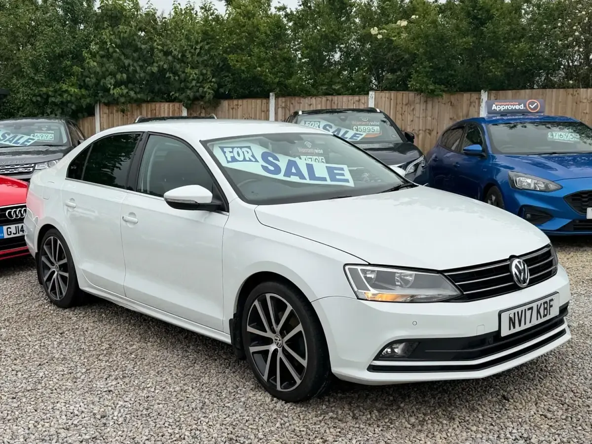 Used VW Jetta GT 150 HP (110 kW) 2017 White Sedan