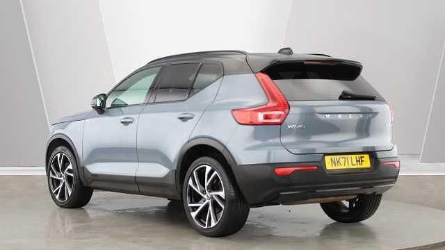 Used Volvo XC40 R-Design Pro 194 HP (142 kW) 2022 SUV