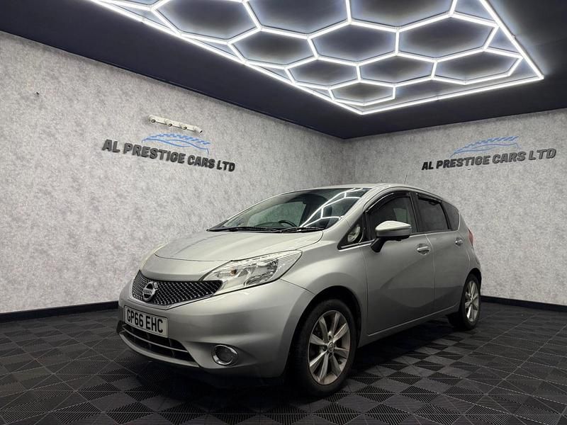Used Nissan Note Tekna 90 HP (66 kW) 2016 Silver MPV
