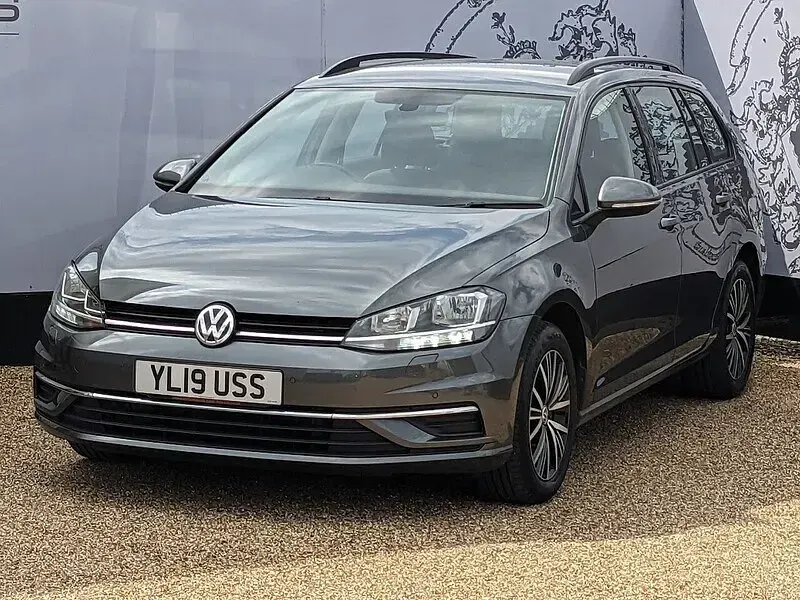 Used VW Golf VII SE 115 HP (84 kW) 2019 Grey Estate