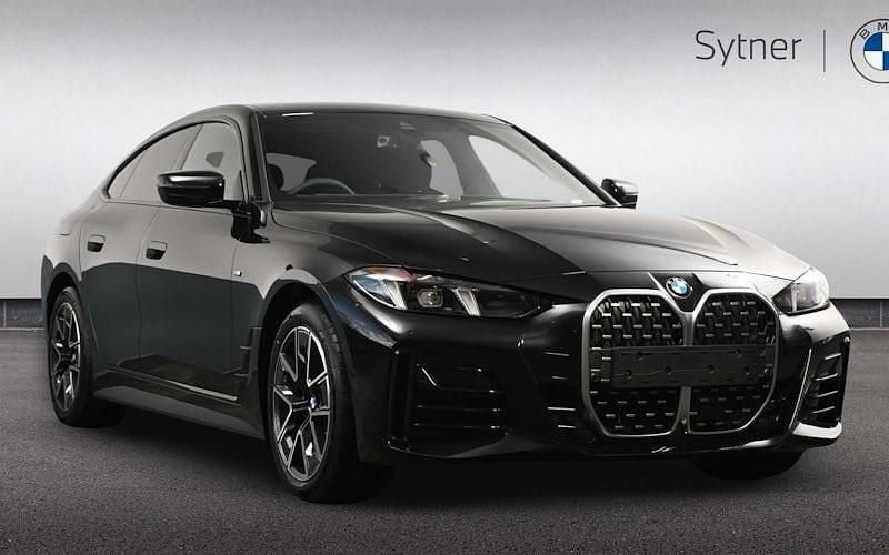 New 2025 BMW 420 M Sport Coupe | £40,999 (Super price) - Image 1/4