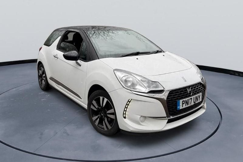 White Used 2017 DS Automobiles DS3 Chic Hatchback | £3,495 (Good price) - Image 1/1