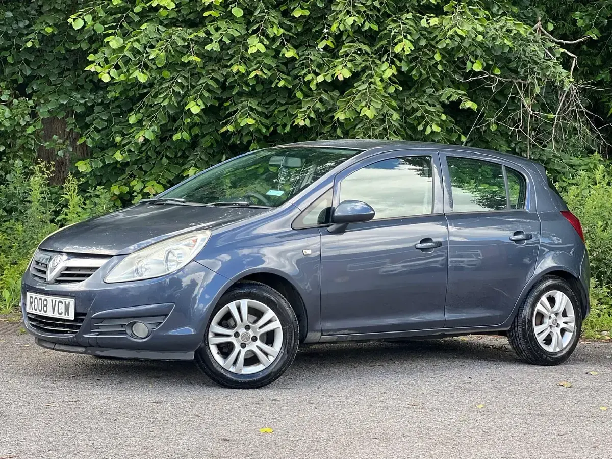 Used Vauxhall Corsa Club 89 HP (65 kW) 2008 Blue Hatchback