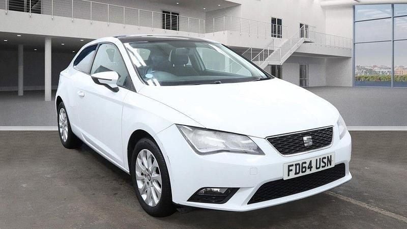 White Used 2014 Seat Leon SE Hatchback | £5,845 (A bit pricey) - Image 1/4