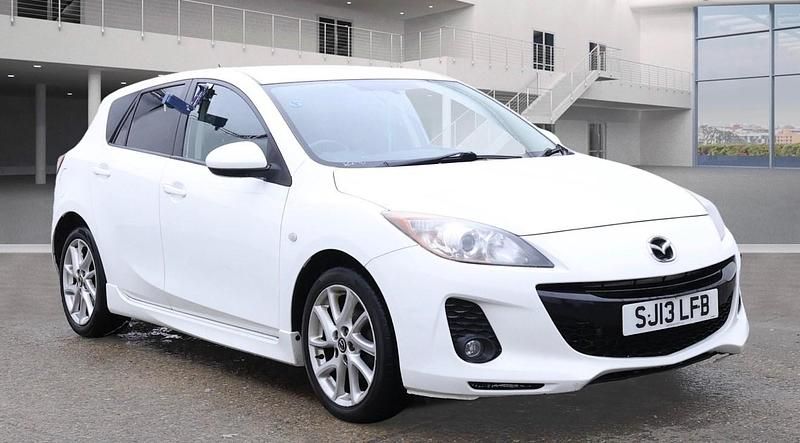 White Used 2013 Mazda 3 Hatchback | £2,499 (Fair price) - Image 1/4