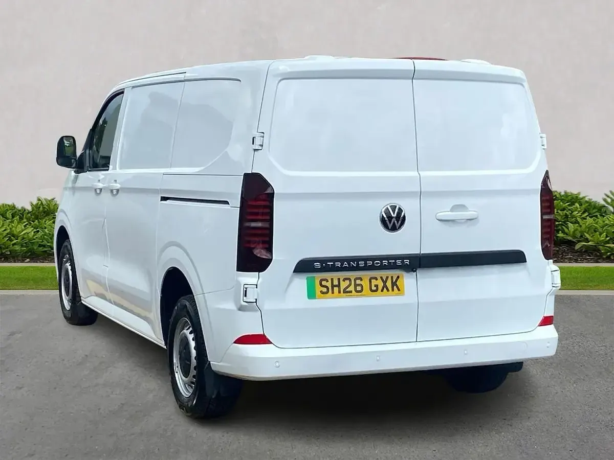 Used VW T7 100 kW (136 HP) 2026 White Van