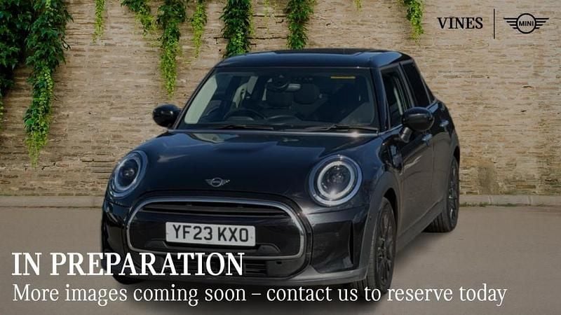 Used Mini Cooper Classic 136 HP (100 kW) 2023 Black Hatchback