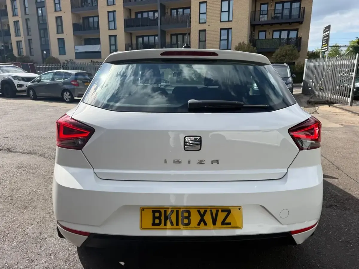Używany Seat Ibiza SE Technology 2018 Biały Hatchback
