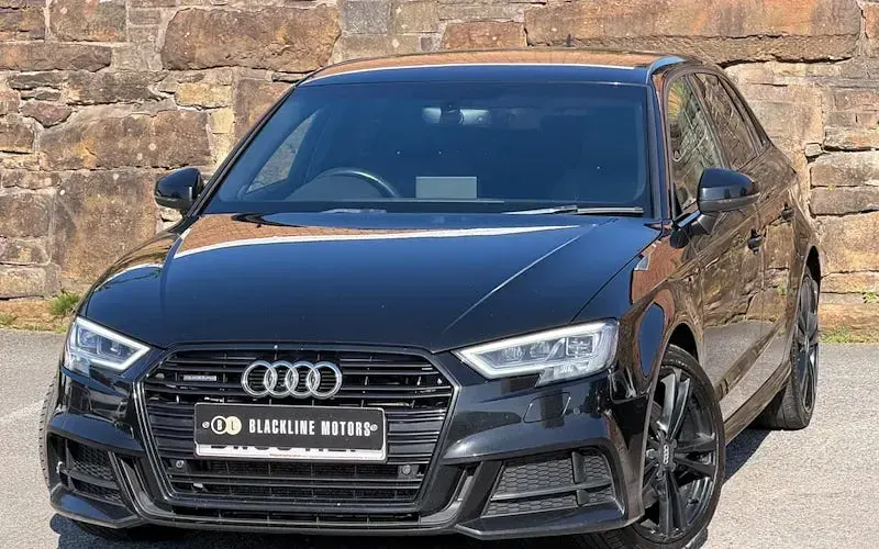 Used Audi A3 Sportback S-Line 184 HP (135 kW) 2017 Black Hatchback