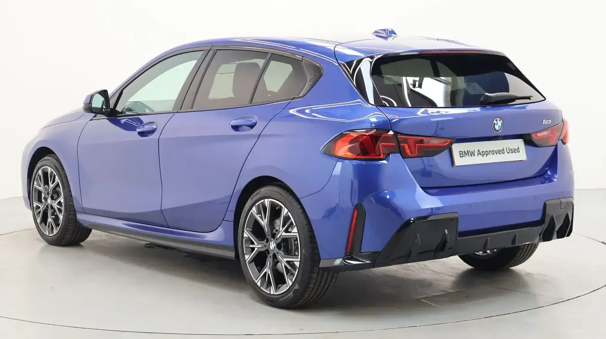 Used BMW 123 M Sport 215 HP (158 kW) 2026 Blue Hatchback