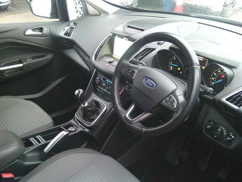 Used Ford Grand C-Max Titanium 120 HP (88 kW) 2018 Black MPV