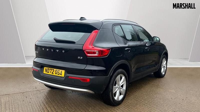Used Volvo XC40 Core 163 HP (119 kW) 2022 Black SUV